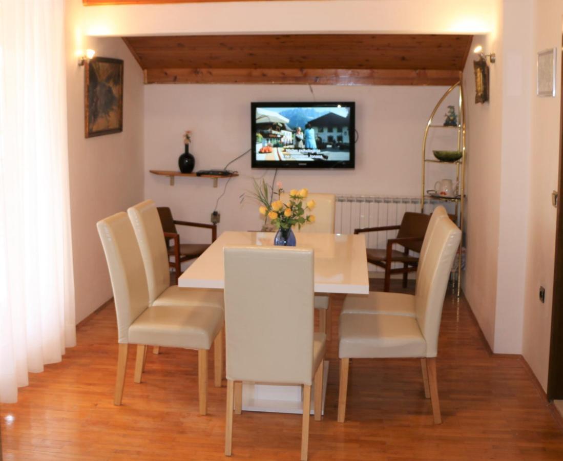 Apartment Grgas-Tucilo Zablaće Exteriör bild