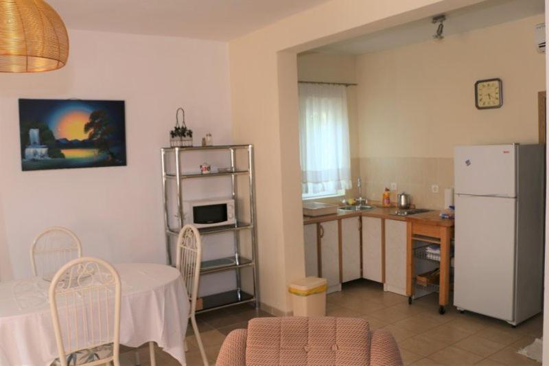 Apartment Grgas-Tucilo Zablaće Exteriör bild